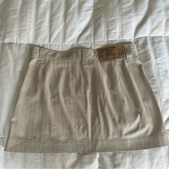 Burberry cream color mini skirt button down size 6 - Picture 7 of 12